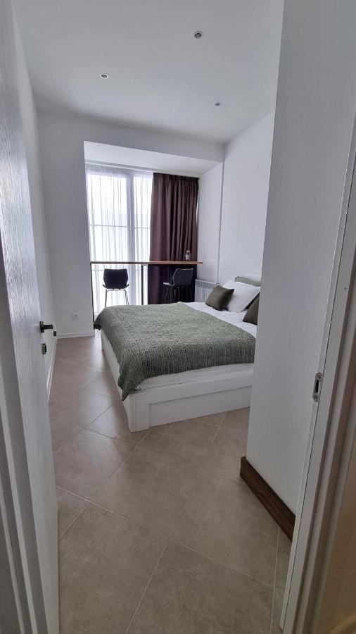 Luxurious 2Br Apartment With Mountain/Piste View, Close To Main Gondola Гудаури Экстерьер фото